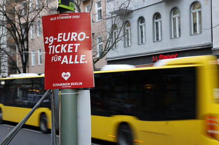 Wahlkampagne zur Wiederholungswahl zum Abgeordnetenhaus in Berlin