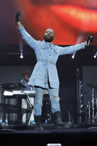 Auftritt von Duckwrth in Los Angeles