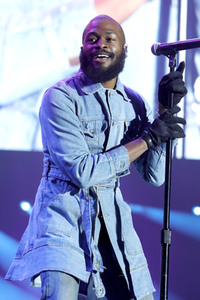 Auftritt von Duckwrth in Los Angeles