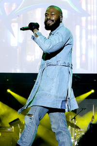 Auftritt von Duckwrth in Los Angeles
