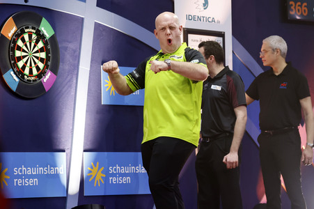 Promi-Darts-WM 2023 in Düsseldorf