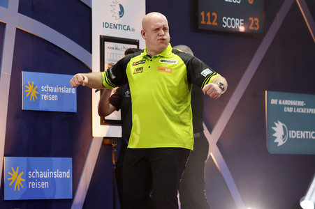 Promi-Darts-WM 2023 in Düsseldorf