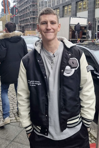 Nathan Evans in Berlin