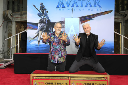 Hand and Footprint Ceremony mit James Cameron und Jon Landau in Los Angeles