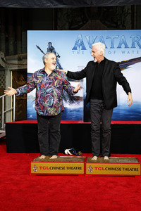 Hand and Footprint Ceremony mit James Cameron und Jon Landau in Los Angeles