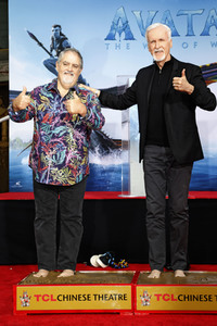Hand and Footprint Ceremony mit James Cameron und Jon Landau in Los Angeles
