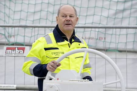 Offizielle Inbetriebnahme des LNG-Terminals 'Deutsche Ostsee' in Lubmin