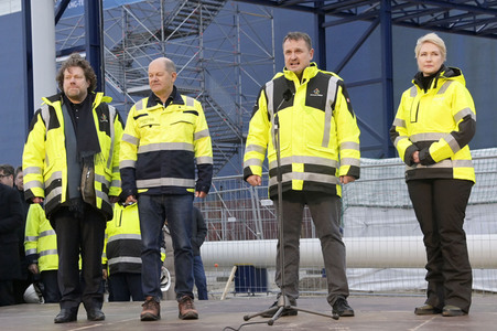 Offizielle Inbetriebnahme des LNG-Terminals 'Deutsche Ostsee' in Lubmin
