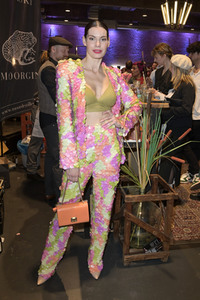 Kilian Kerner Fashion Show auf der Berlin Fashion Week A/W 2023