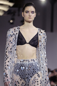 Kilian Kerner Fashion Show auf der Berlin Fashion Week A/W 2023