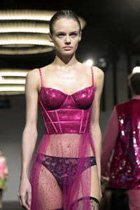 Kilian Kerner Fashion Show auf der Berlin Fashion Week A/W 2023