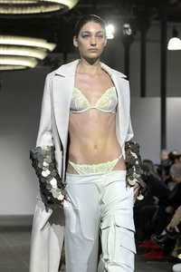 Kilian Kerner Fashion Show auf der Berlin Fashion Week A/W 2023