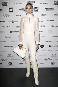 Marcel Ostertag Fashion Show auf der Berlin Fashion Week A/W 2023