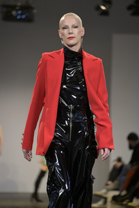 Marcel Ostertag Fashion Show auf der Berlin Fashion Week A/W 2023