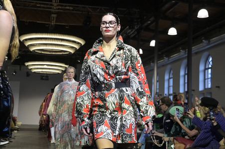Marcel Ostertag Fashion Show auf der Berlin Fashion Week A/W 2023