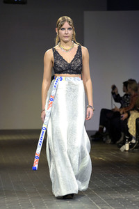 Rebekka Ruetz Fashion Show auf der Berlin Fashion Week A/W 2023