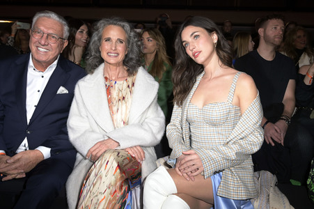 Marc Cain Fashion Show auf der Berlin Fashion Week A/W 2023