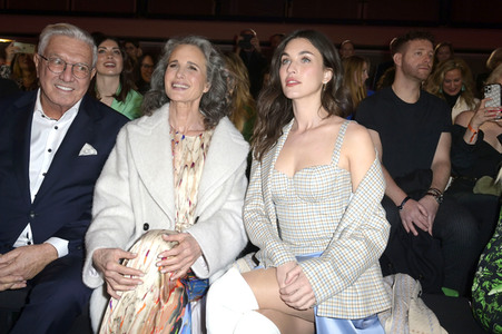 Marc Cain Fashion Show auf der Berlin Fashion Week A/W 2023