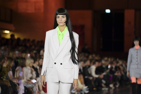 Marc Cain Fashion Show auf der Berlin Fashion Week A/W 2023