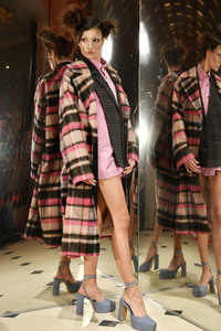 Anja Gockel Fashion Show auf der Berlin Fashion Week A/W 2023