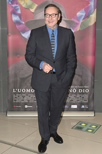 Filmpremiere 'L'uomo che disegnò Dio' in Rom