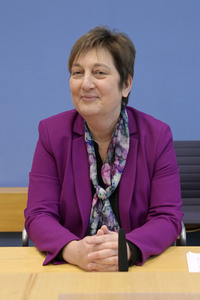 Bundespressekonferenz Wege zur Stärkung der Resilienz des deutschen Gesundheitssystems in Berlin