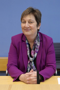 Bundespressekonferenz Wege zur Stärkung der Resilienz des deutschen Gesundheitssystems in Berlin