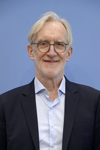Bundespressekonferenz Wege zur Stärkung der Resilienz des deutschen Gesundheitssystems in Berlin