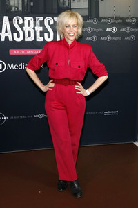 Seienpremiere 'Asbest' in Berlin