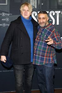 Seienpremiere 'Asbest' in Berlin