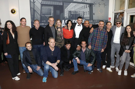Seienpremiere 'Asbest' in Berlin