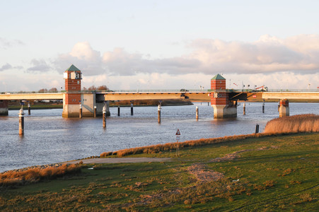 Jann-Berghaus-Brücke in Leer