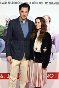 Filmpremiere 'Caveman' in München