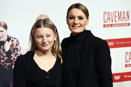 Filmpremiere 'Caveman' in München