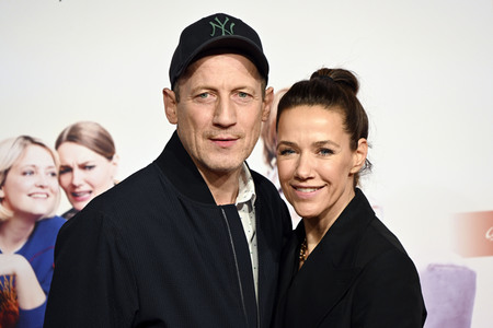 Filmpremiere 'Caveman' in München