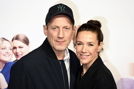 Filmpremiere 'Caveman' in München