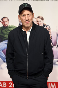 Filmpremiere 'Caveman' in München