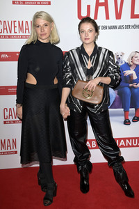Filmpremiere 'Caveman' in Berlin