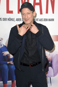 Filmpremiere 'Caveman' in Berlin