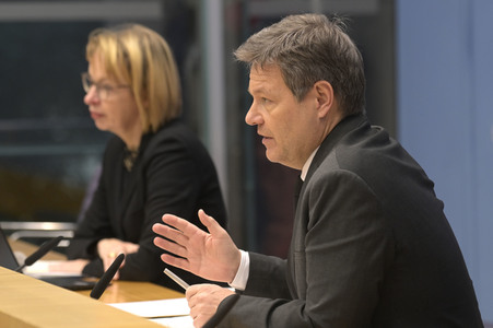 Bundespressekonferenz Vorstellung des Jahreswirtschaftsberichts 2023 in Berlin