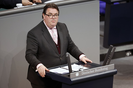 82. Sitzung des Deutschen Bundestages in Berlin