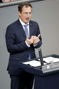 82. Sitzung des Deutschen Bundestages in Berlin