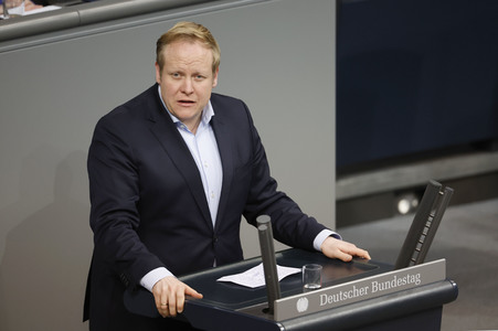 83. Sitzung des Deutschen Bundestages in Berlin