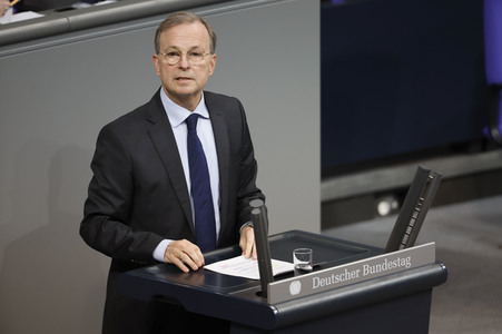 83. Sitzung des Deutschen Bundestages in Berlin