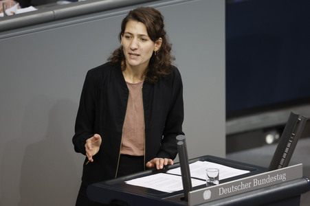 83. Sitzung des Deutschen Bundestages in Berlin