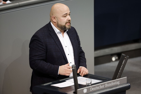 83. Sitzung des Deutschen Bundestages in Berlin