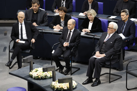 Gedenken des Deutschen Bundestages an die Opfer des Nationalsozialismus in Berlin