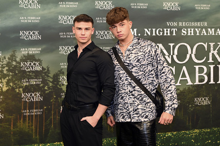 Filmpremiere 'Knock at the Cabin' in München