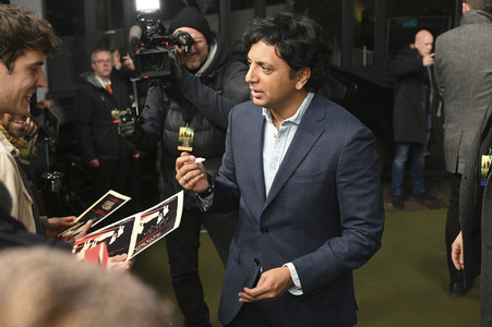 Filmpremiere 'Knock at the Cabin' in München