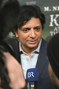 Filmpremiere 'Knock at the Cabin' in München